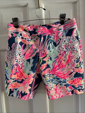 Lilly Pulitzer Bermuda shorts size 00 NWOT